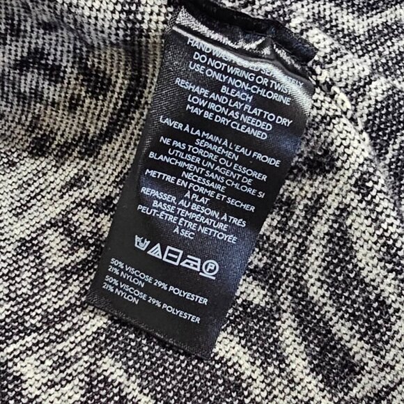 Anthropologie Ruffled Sweater Knit Mini Dress, Printed, Long Sleeve, Size Medium - Picture 9 of 9